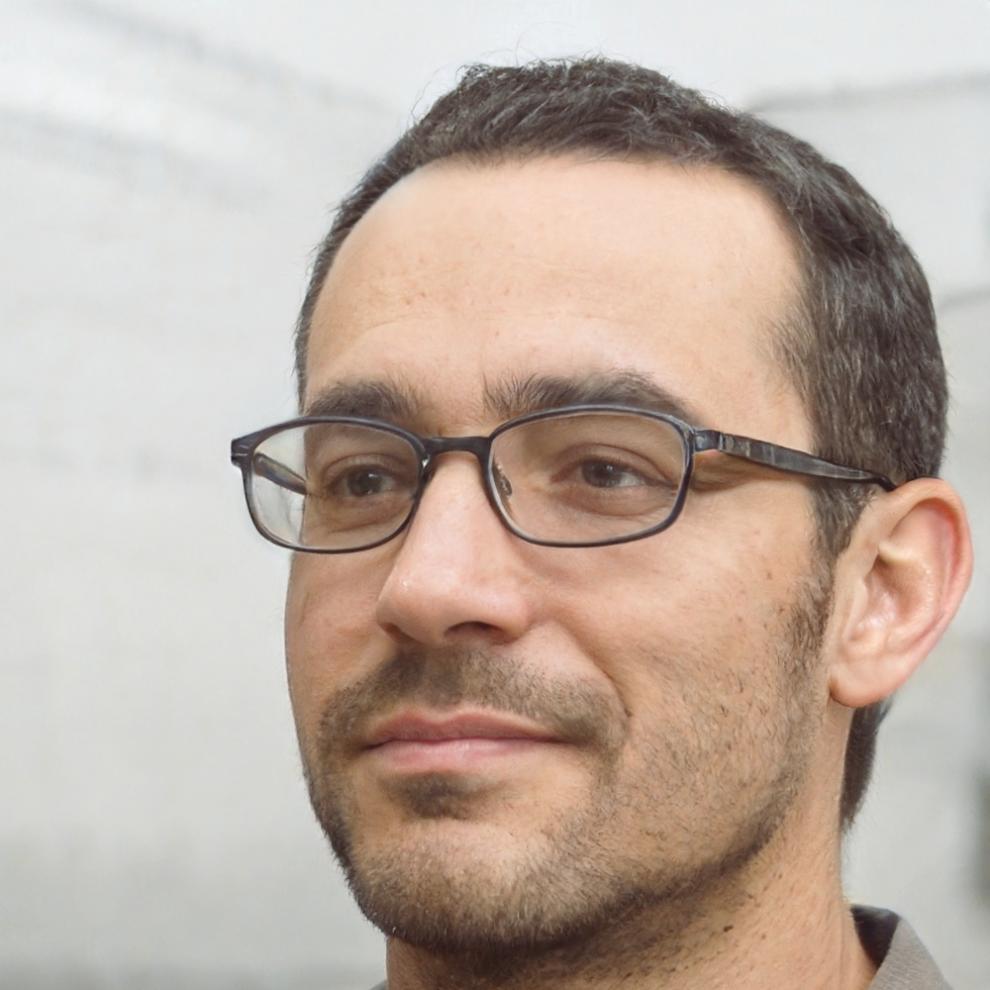 Portrait of satisfied client testimonial